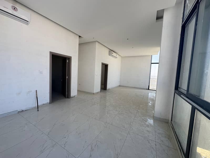 Brand new | 4-BR| Maids room | Great Location - Image 7