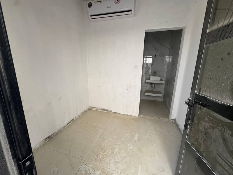 Brand new | 4-BR| Maids room | Great Location - Image 8