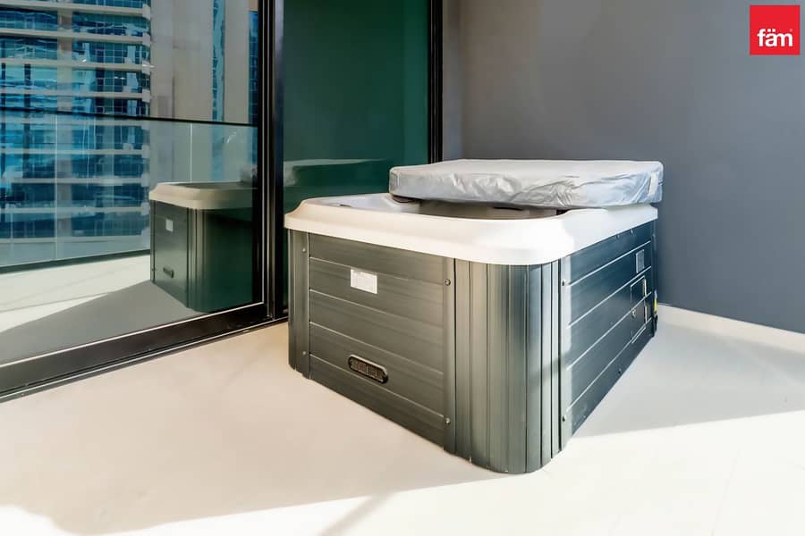 Burj View| Vacant | High ROI | Private Jaccuzi - Image 10