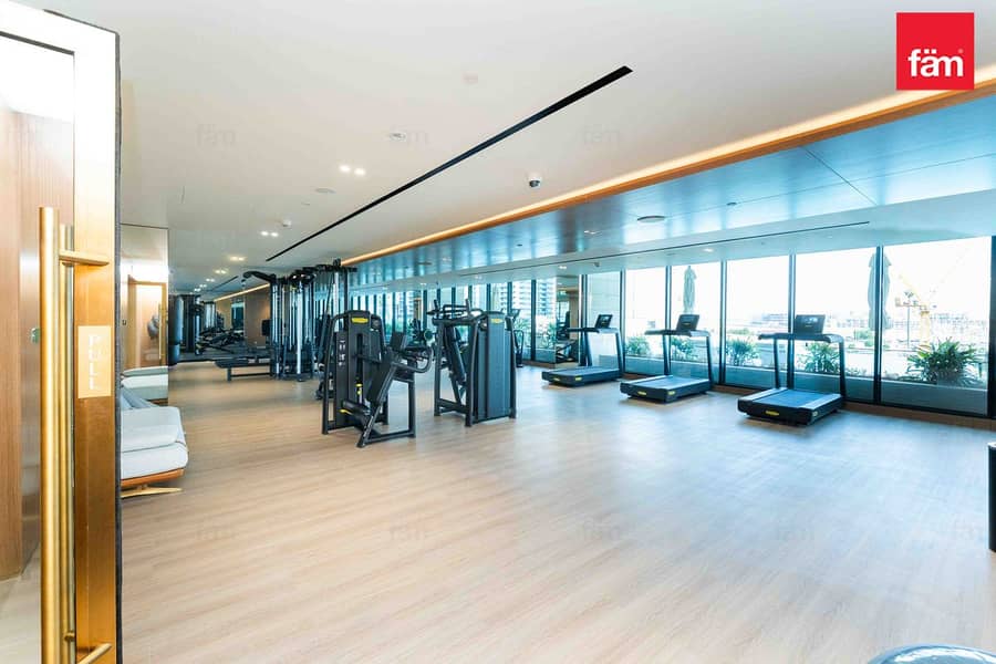 Burj View| Vacant | High ROI | Private Jaccuzi - Image 15