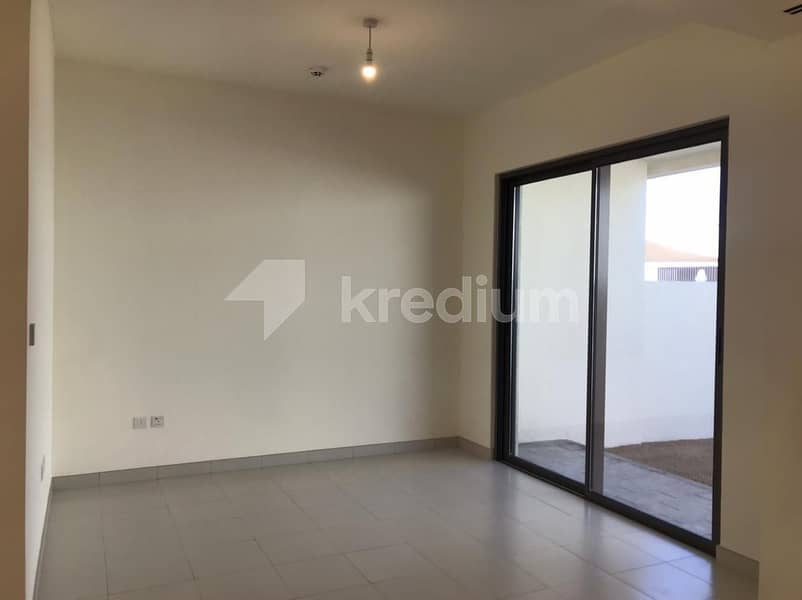 Ready to Move | Big Layout | Pool View - Image 9