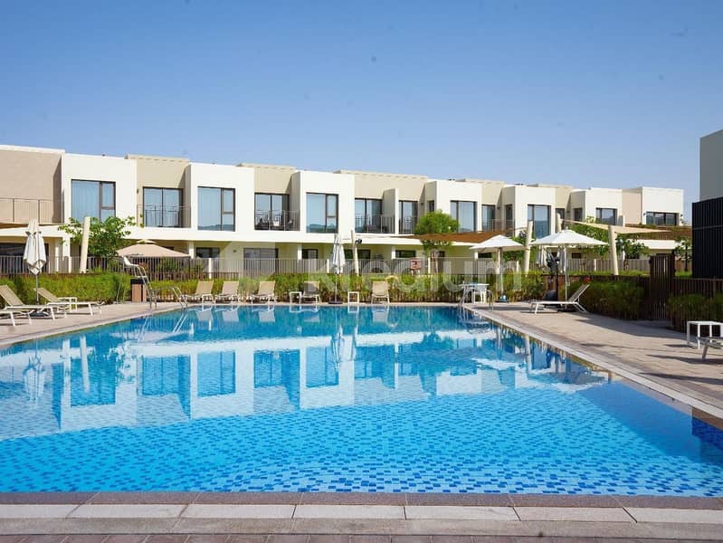 Ready to Move | Big Layout | Pool View - Image 24