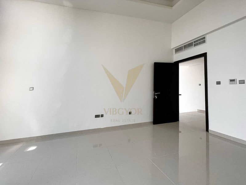 Luxury 6BR Villa | Prime Location-Spacious Layout - Image 20