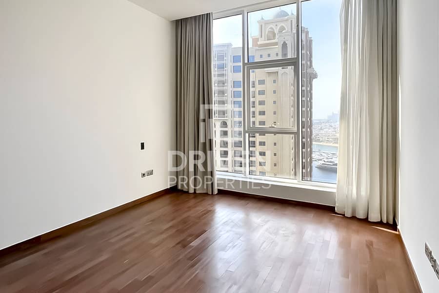 Atlantis and Sea View | Best Price | Vacant