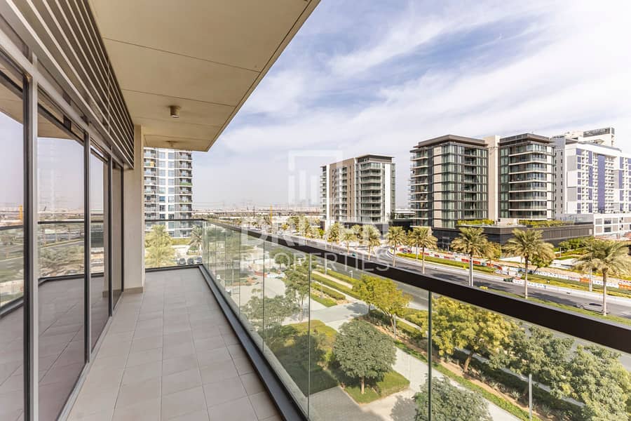 Maids Room | Ready to Move In | Panoramic View - Image 13