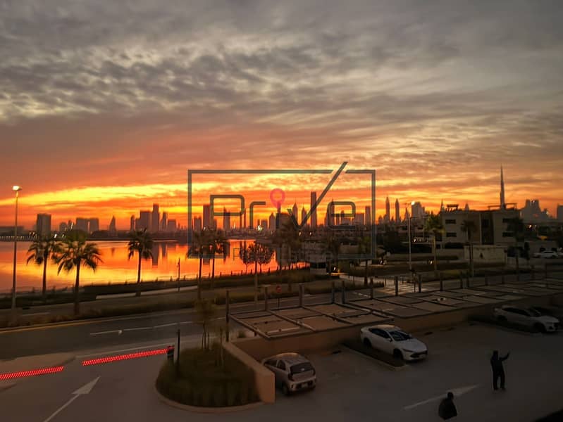 Vacant Corner Unit | Burj View | Private Balcony