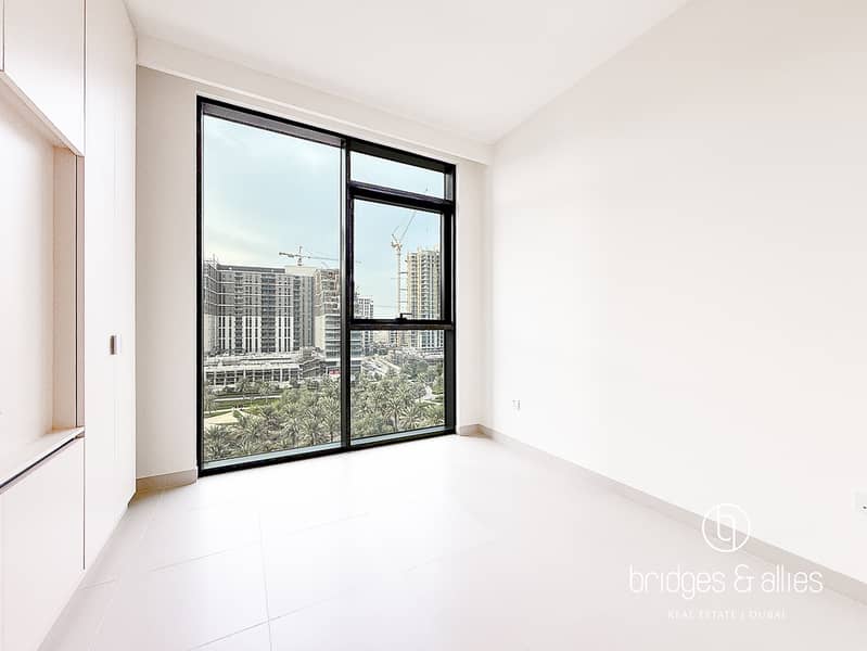 PARK VIEW | BRIGHT APT | BRAND NEW | SPACIOUS