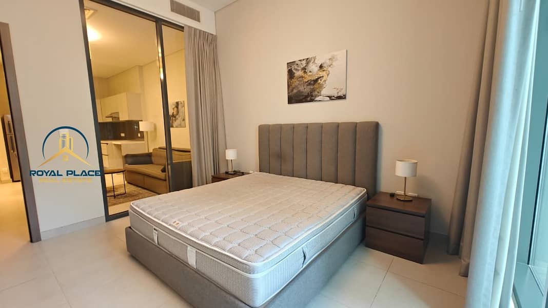 1BHK | FULLY FURNISHED | UPGRADED