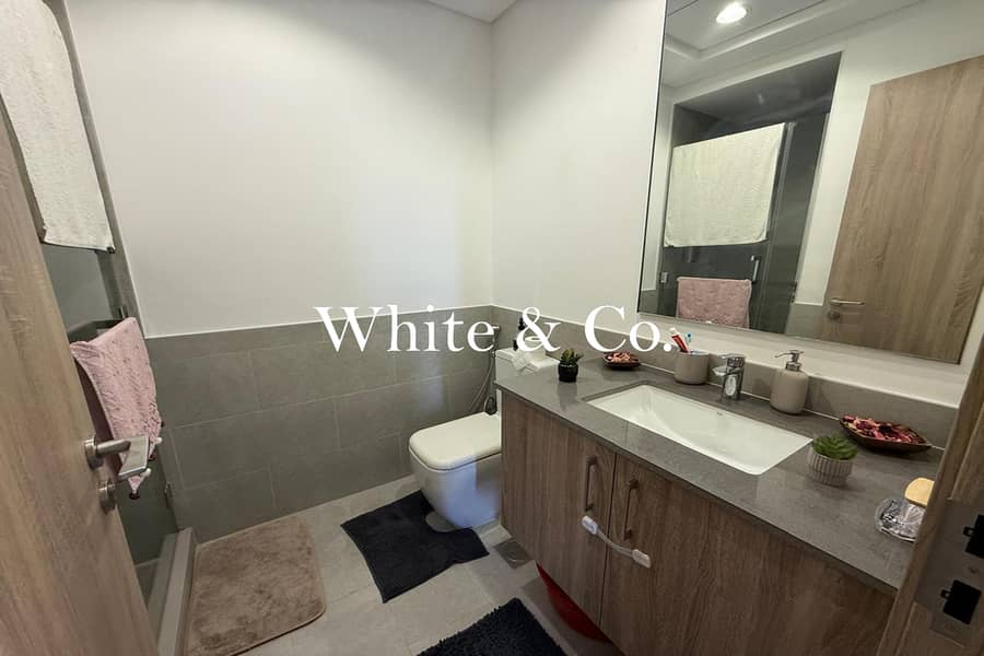 High Floor | Desert Facing | Spacious Unit - Image 11