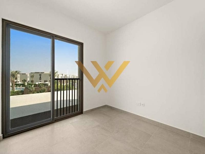 Single Row | Pool Nearby | Best Locations - Image 9