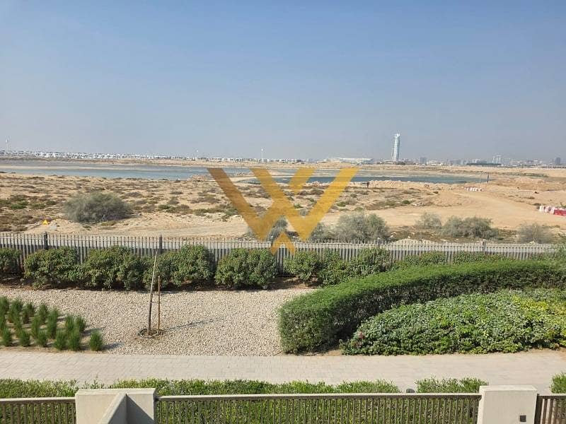 Single Row | Pool Nearby | Best Locations - Image 8