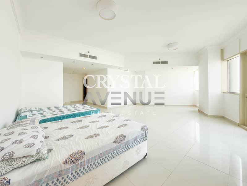 Spacious Three Balconies | High Floor | Golf Course & Meadows View | With Maid’s Room - Image 13