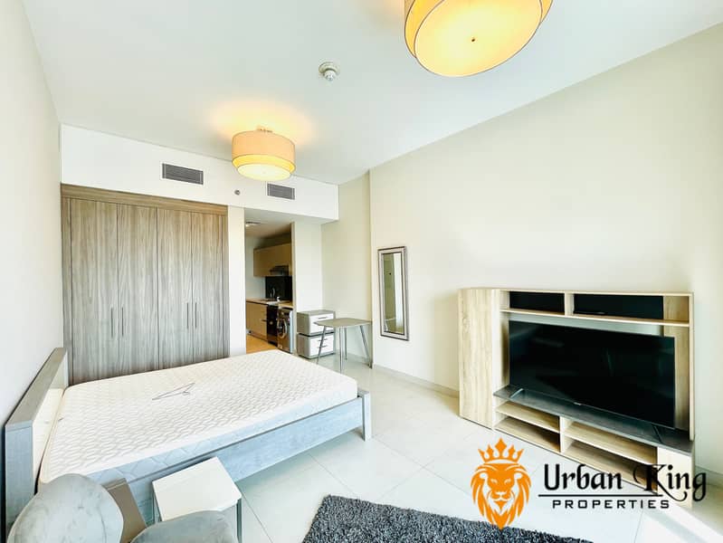 Fully furnished | Higher-floor | Vacant - Image 8