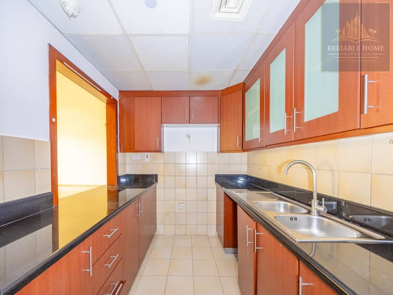 Cheapest unit - Spacious - Nice View - VOT