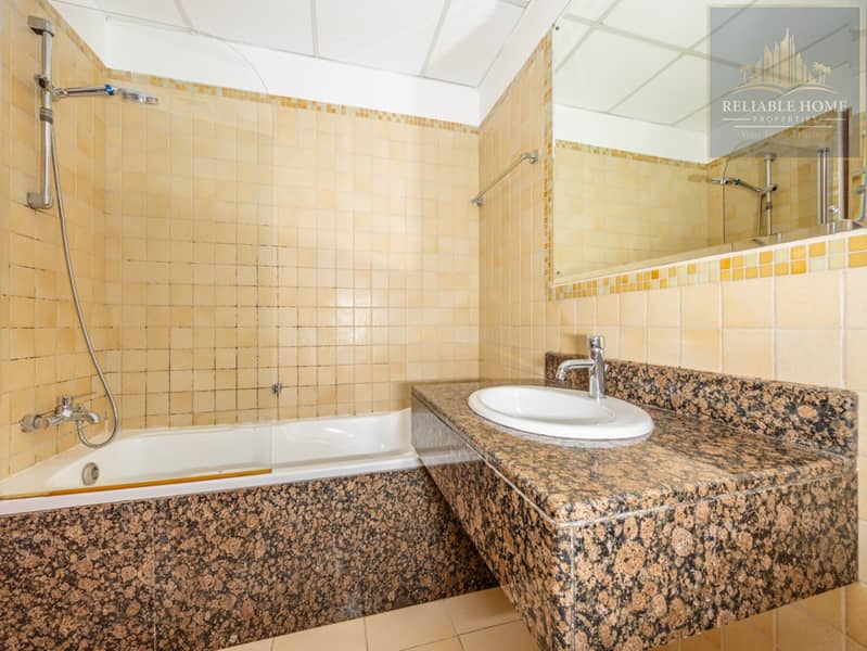 Cheapest unit - Spacious - Nice View - VOT - Image 11