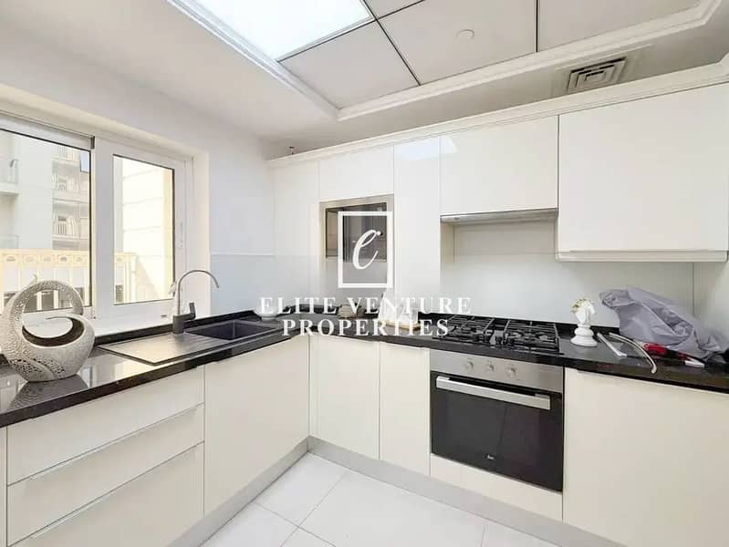 VACANT | 1 BEDROOM | PRIME LOCATION | FULLY FURNISHED - Image 7