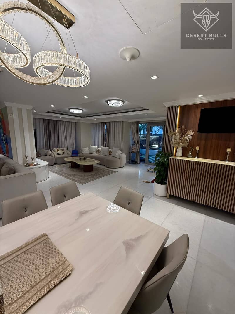 Duplex Garden Villa I Upgraded I Vacant on Transfer