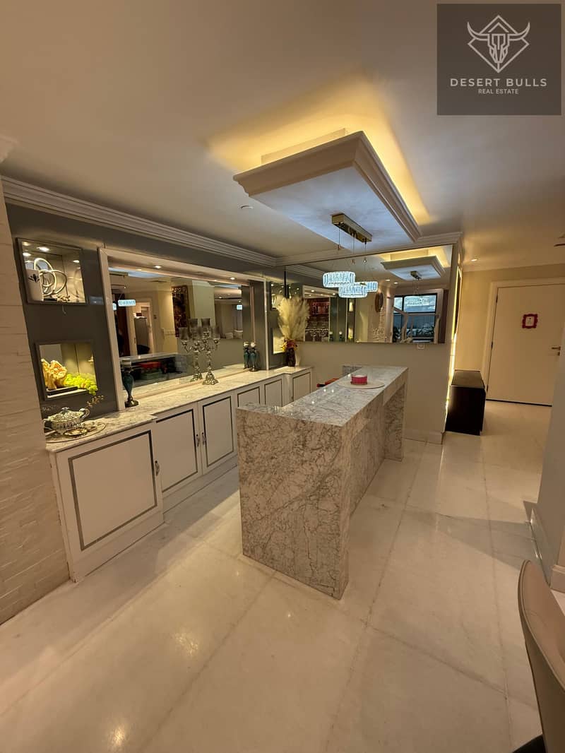 Duplex Garden Villa I Upgraded I Vacant on Transfer