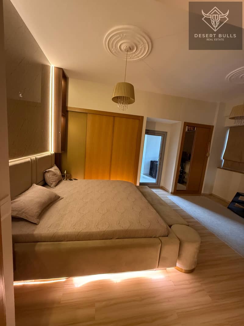 Duplex Garden Villa I Upgraded I Vacant on Transfer - Image 6