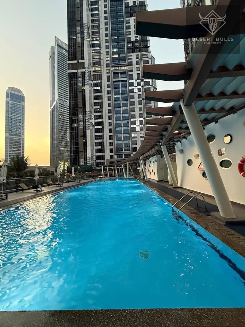 Duplex Garden Villa I Upgraded I Vacant on Transfer - Image 10