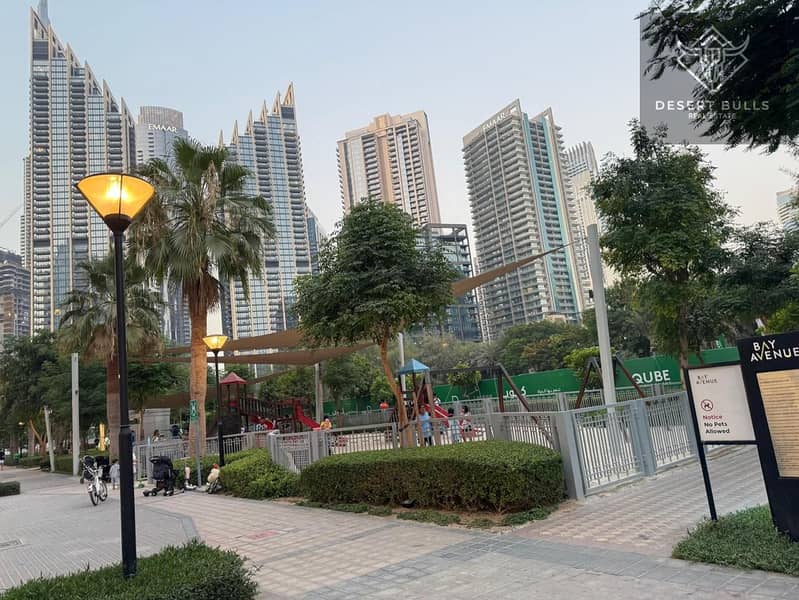 Duplex Garden Villa I Upgraded I Vacant on Transfer - Image 12