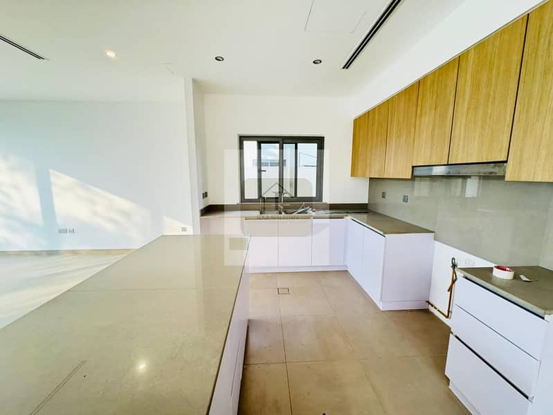 Amazing Price | Spacious layout | Single Row