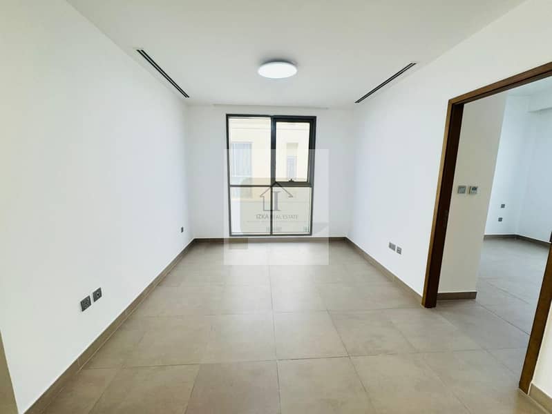 Amazing Price | Spacious layout | Single Row - Image 10