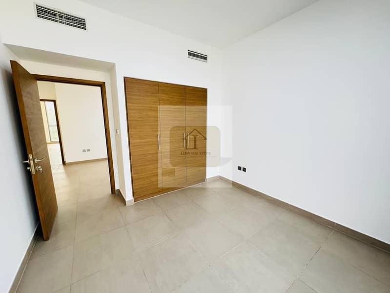 Amazing Price | Spacious layout | Single Row - Image 11