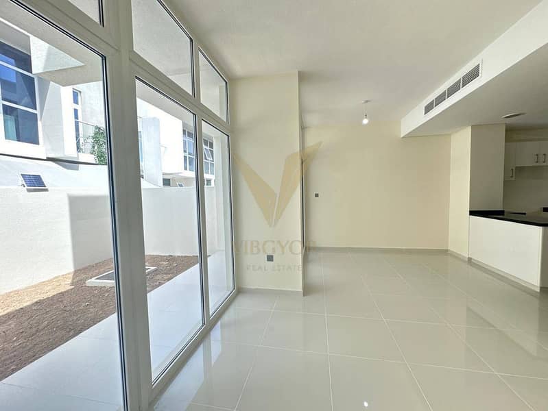 Modern 3BR Townhouse | Albizia | DAMAC Hills 2