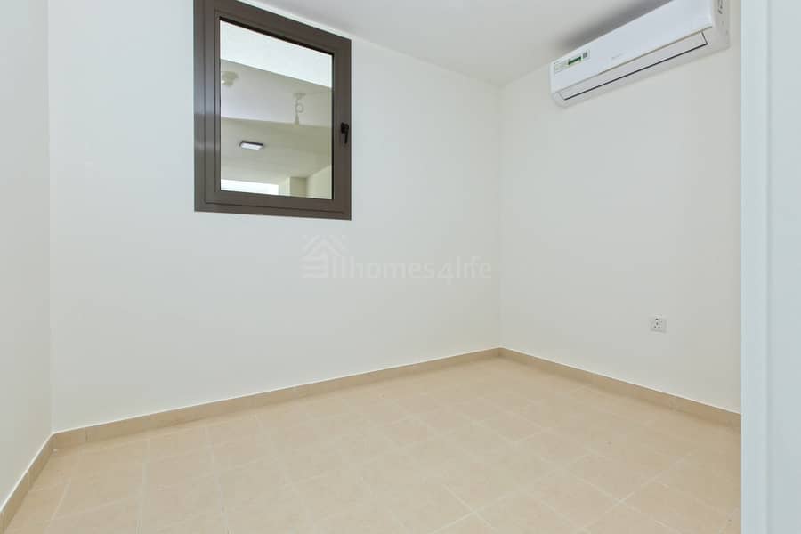 SPACIOUS WITH GREEN BELT VIEW | SOON TO BE VACANT - Image 14