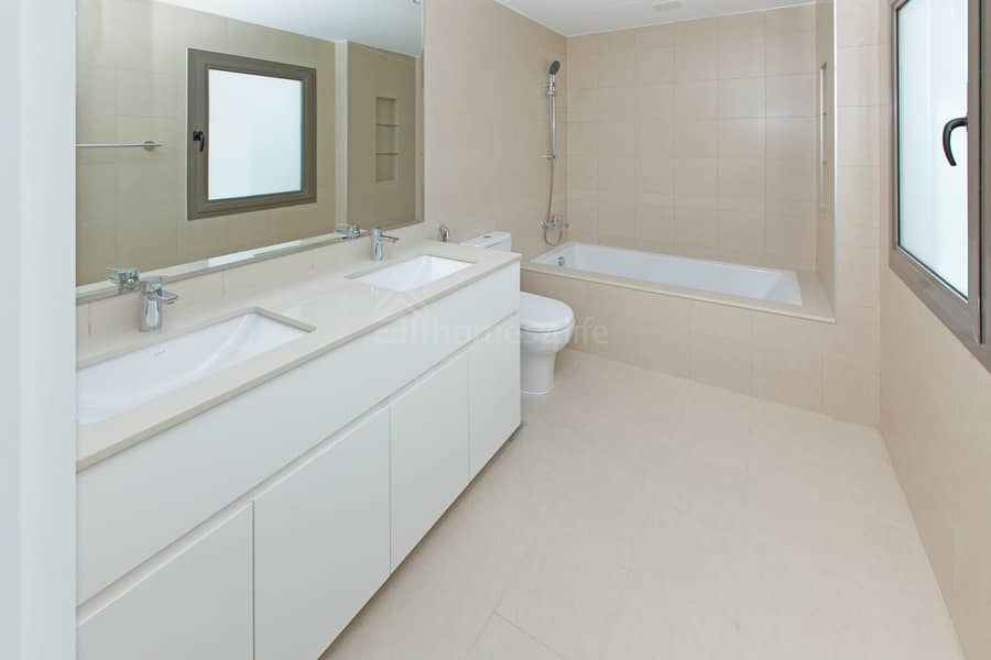 SPACIOUS WITH GREEN BELT VIEW | SOON TO BE VACANT - Image 15