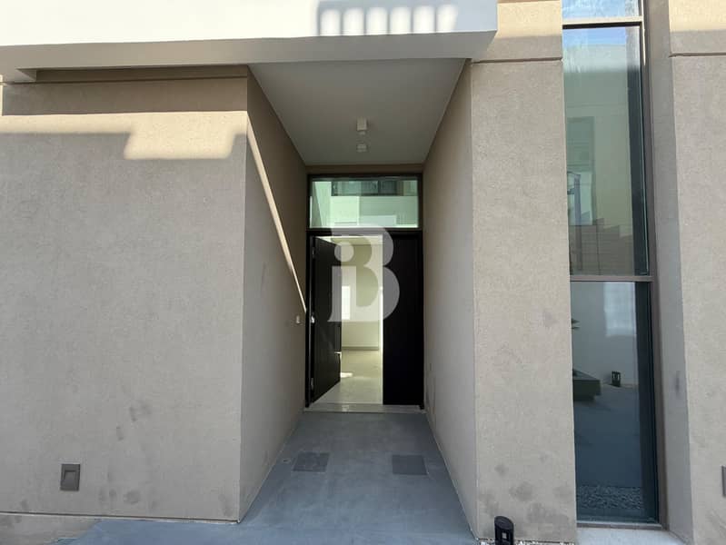 TYPE F| FULL SKYLINE VIEW | LANDSCAPING | NEW - Image 9