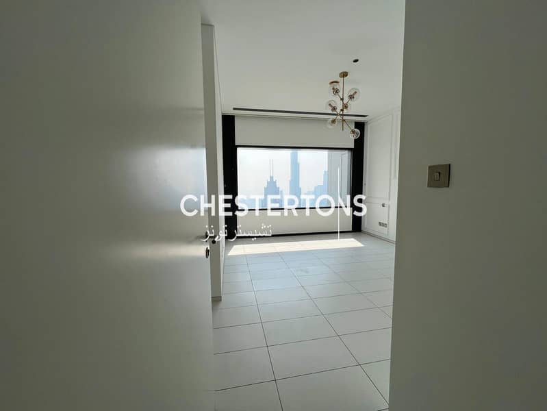 Burj Khalifa view | Spacious 3-BR| No Agents