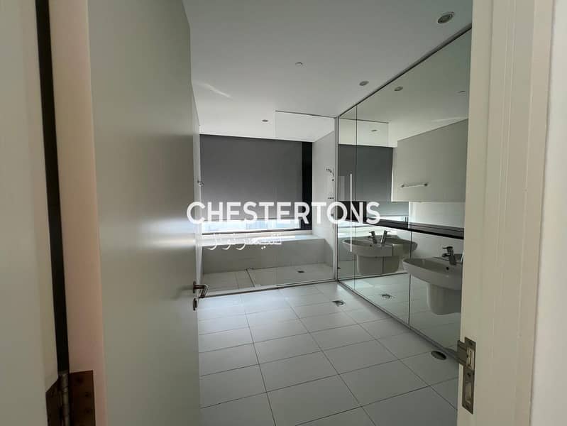 Burj Khalifa view | Spacious 3-BR| No Agents - Image 10