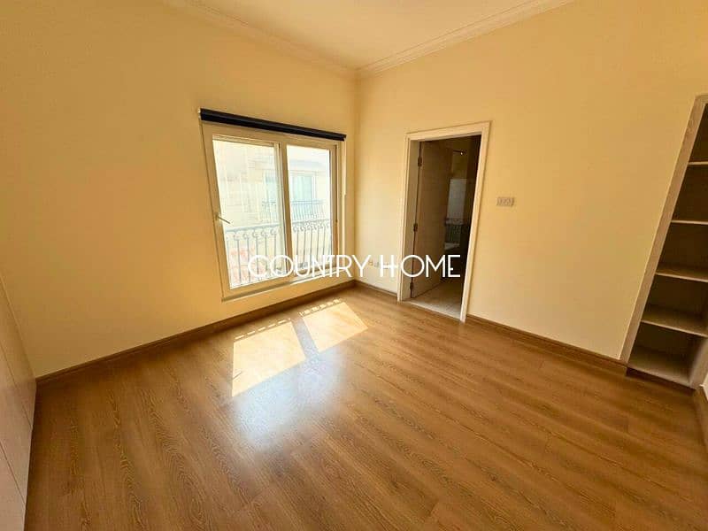 Chic Family Villa with Garden and More - Image 18