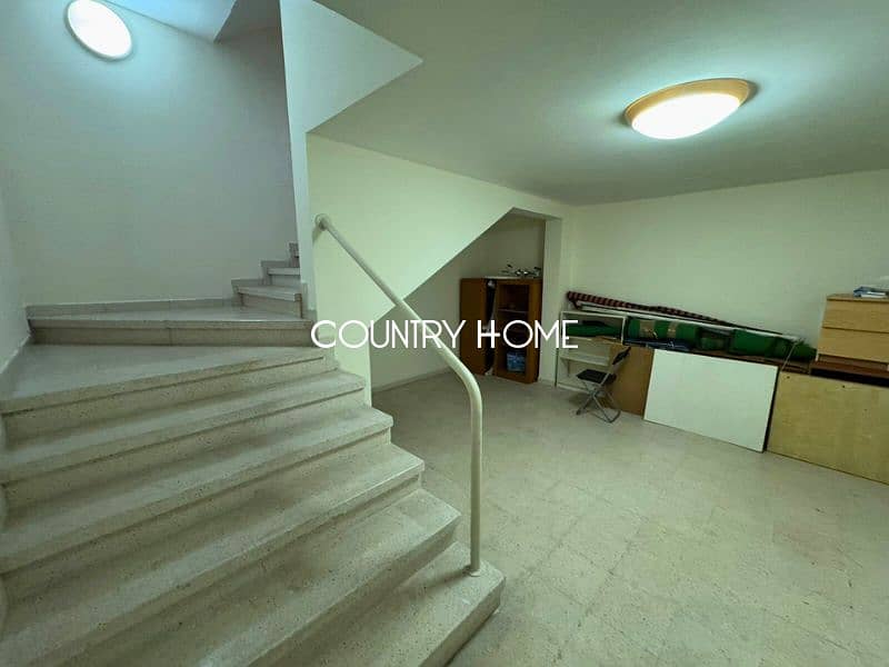 Chic Family Villa with Garden and More - Image 19