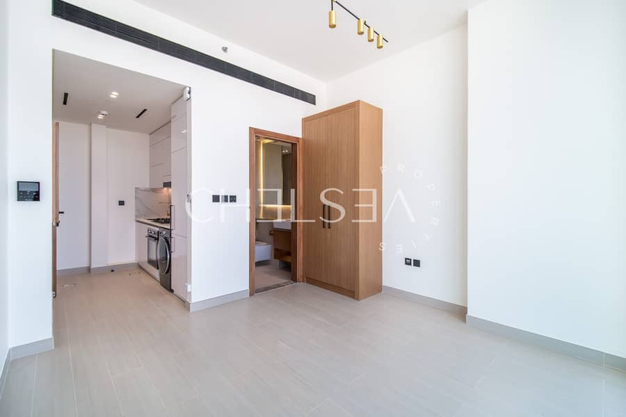 COMMUNITY VIEW | PRIME LOCATION | HIGH FLOOR