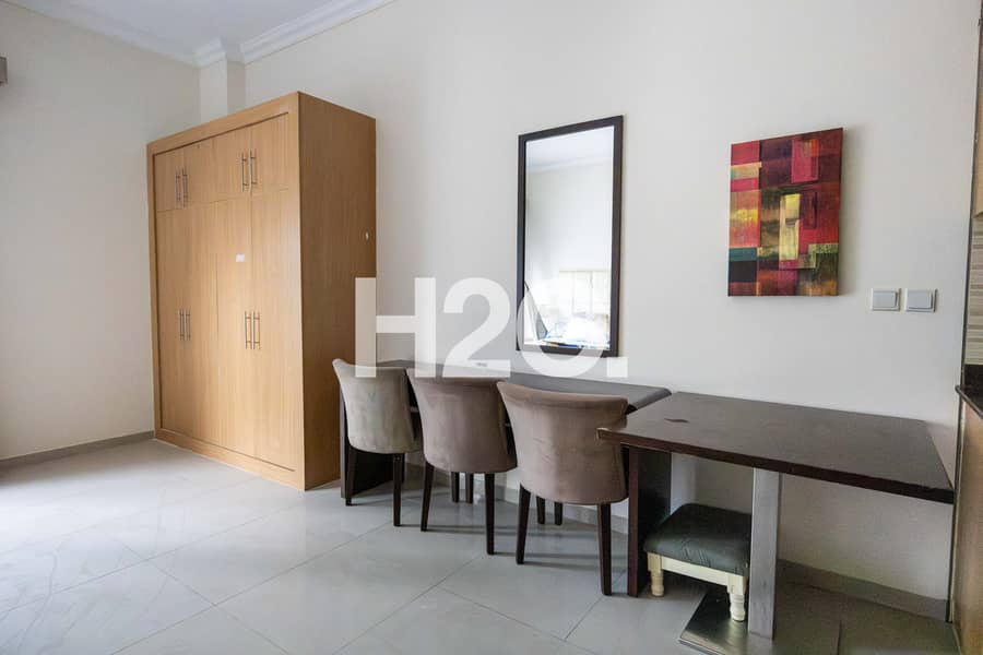 Exclusive | Fully Furnished | Ready to Move - Image 8