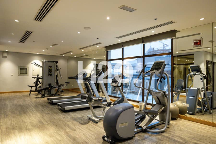 Exclusive | Fully Furnished | Ready to Move - Image 16