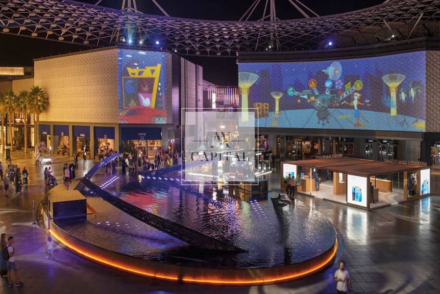 Modern | Park And Burj Khalifa View | Spacious - Image 7