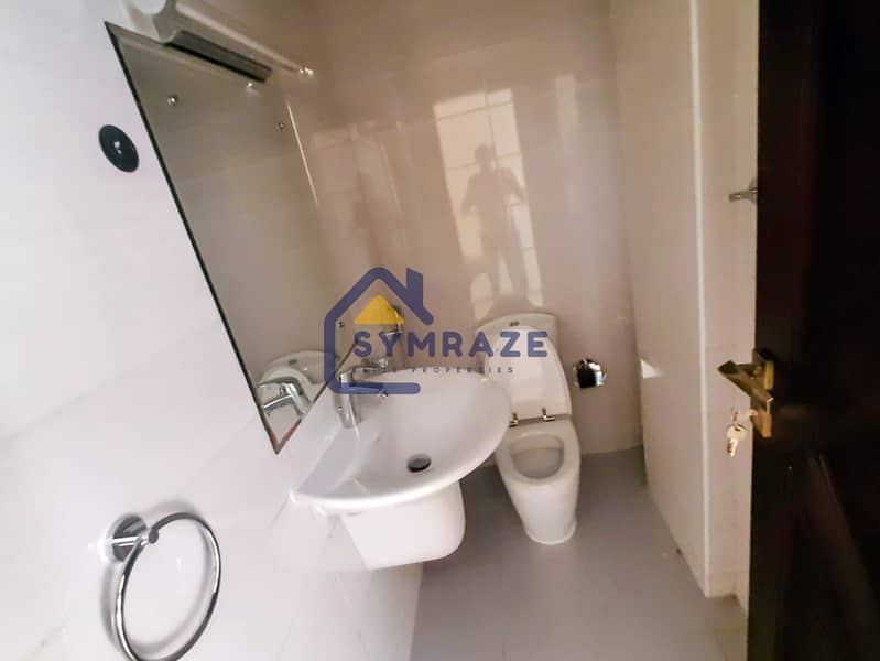 Bright & Spacious 4Bed + Maid Room | Prime Location | Ready To Move In - Image 15