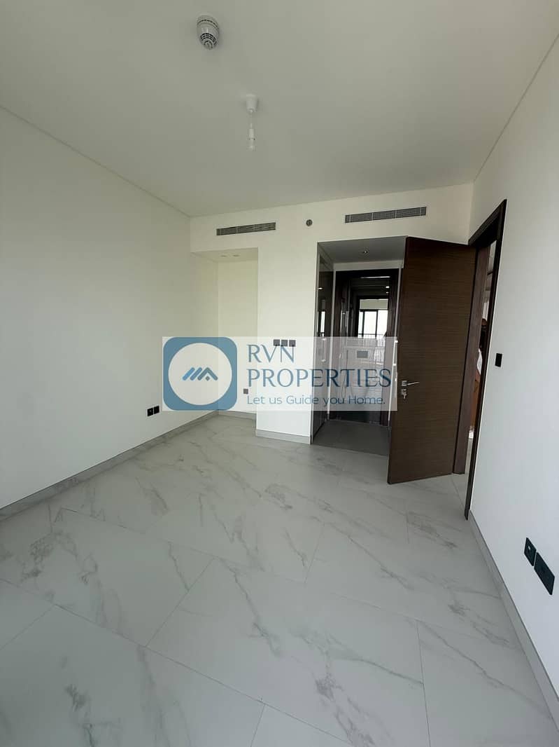 High Floor I Big Layout I Ready to Move