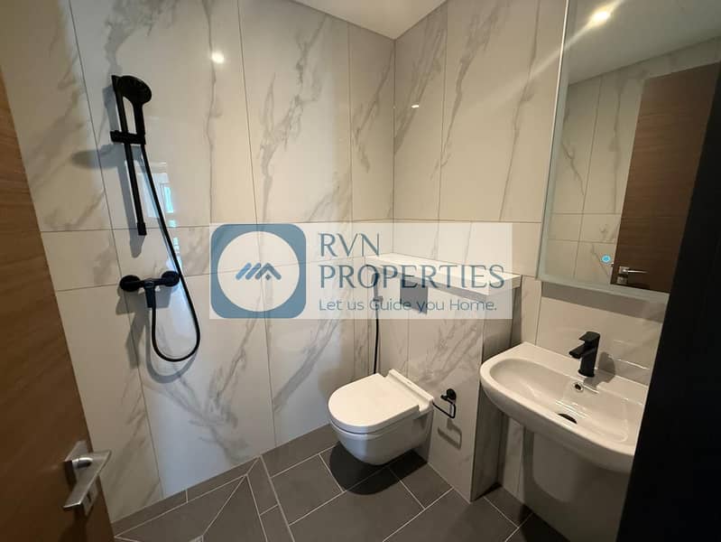 High Floor I Big Layout I Ready to Move - Image 12