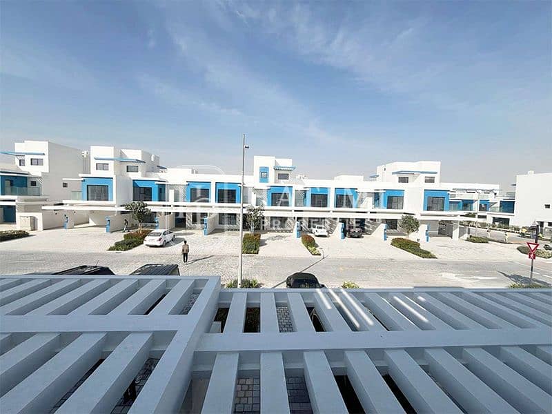 Resort Style Living | Inspired Home | Single Row - Image 11