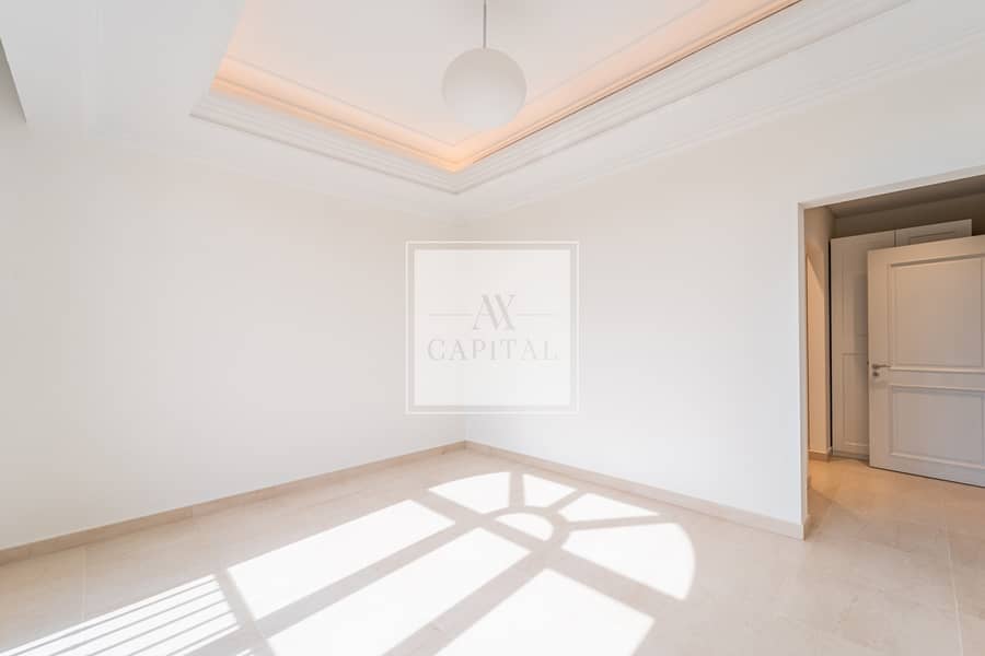 Close to Lagoon & Park | Well Kept | Vacant - Image 25