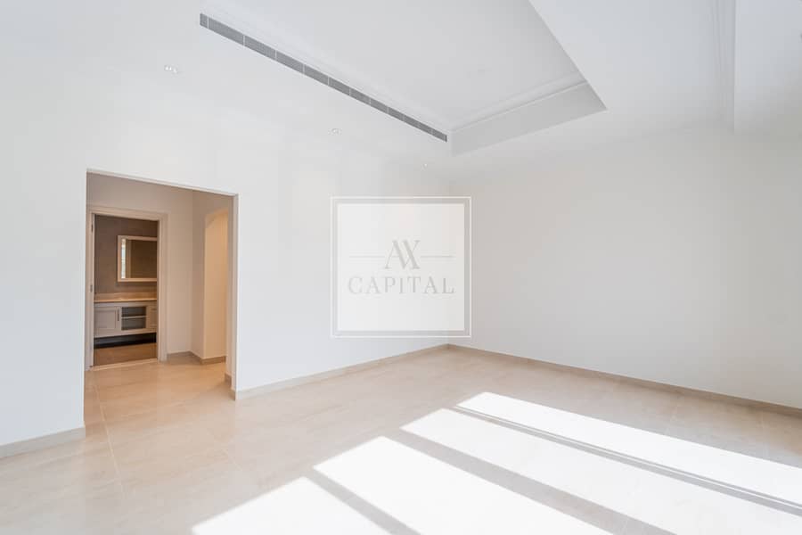 Close to Lagoon & Park | Well Kept | Vacant - Image 29