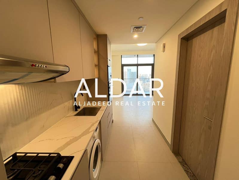 Brand New | Ultra Luxury | Pool View | Near PArk