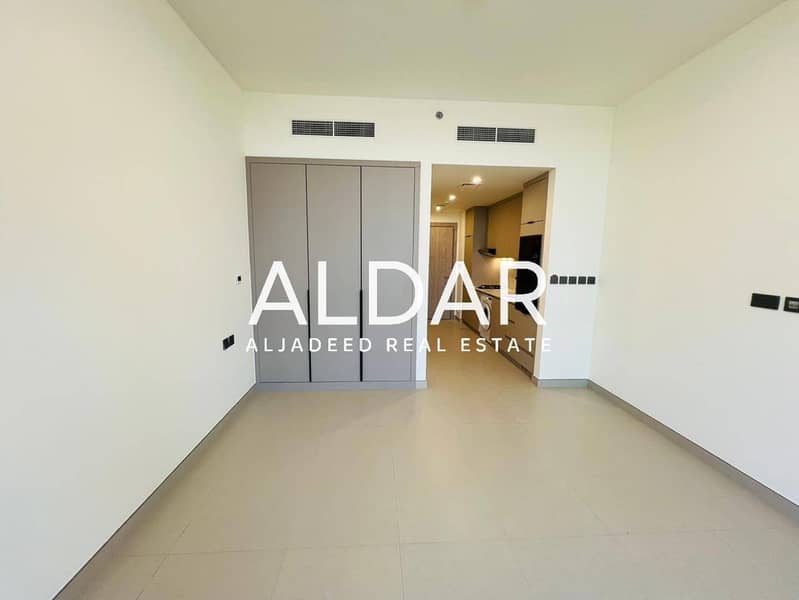 Brand New | Ultra Luxury | Pool View | Near PArk