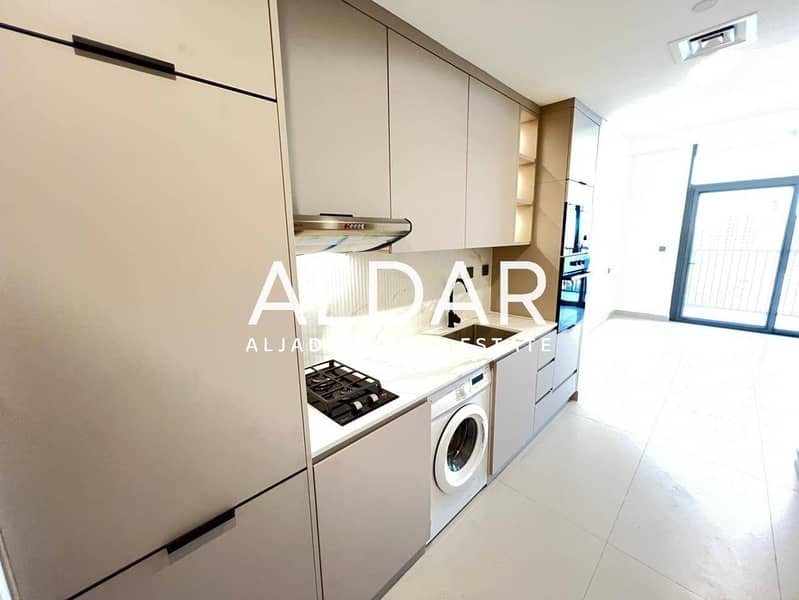 Brand New | Ultra Luxury | Pool View | Near PArk