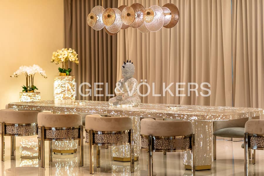 Prestigious Luxurious Living | with Private Pool - Image 7